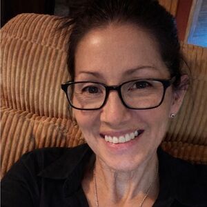 Meet your Posher, Lenett